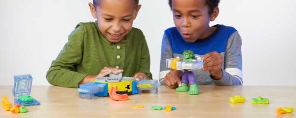 Play-Doh Hulk Smash and Squish Marvel Set