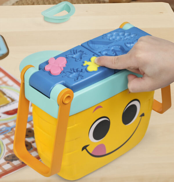 Play-Doh Picnic Shapes - Basket Shape Activity Set