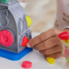 Play-Doh Swirlin' Smoothies Blender - Colourful Fruit & Veggie Mixer