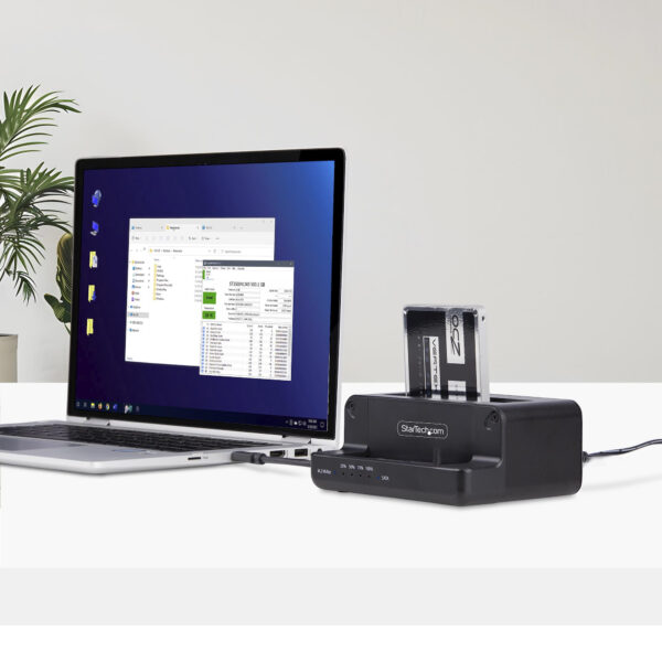 StarTech.com M.2 NVMe to 2.5/3.5" SATA Drive Duplicator, Dual Bay Standalone SSD Cloner/Drive Dock, Bidirectional NVMe to SATA / SATA to NVMe, Up to 27GBpm, TAA