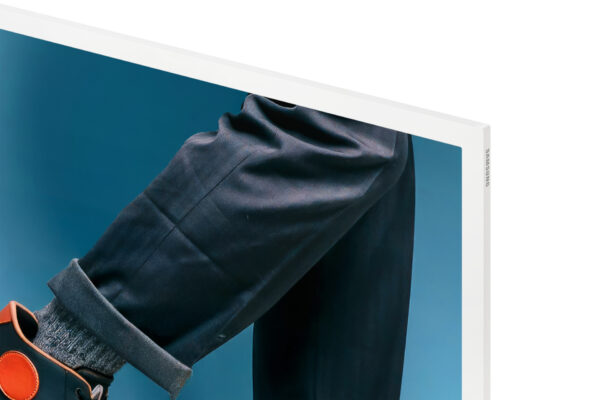 Samsung EM32DX Digital signage flat panel 80 cm (31.5") Wi-Fi Quad HD White 24/7