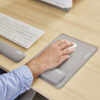 Fellowes Wrist Rest Breyta Palm Rest with Antibacterial Protection Fellowes Wrist Rest Breyta Palm Rest with Antibacterial Protection