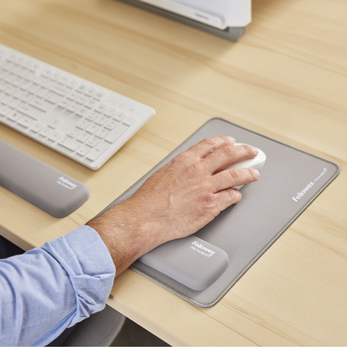 Fellowes Wrist Rest Breyta Palm Rest with Antibacterial Protection Fellowes Wrist Rest Breyta Palm Rest with Antibacterial Protection