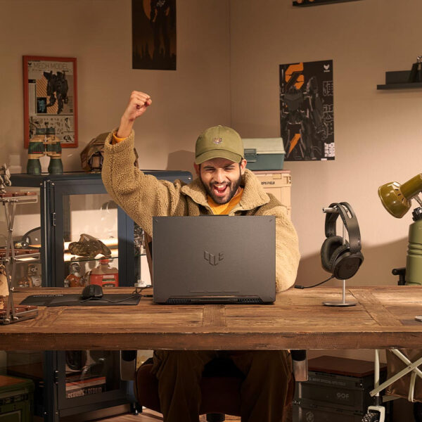 ASUS TUF Gaming A15 FA507NUR-LP038W AMD Ryzen™ 7 7435HS Laptop 39.6