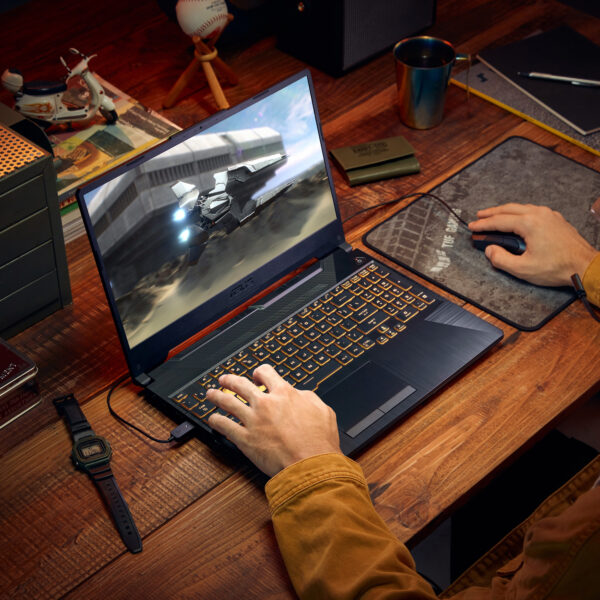 ASUS TUF Gaming A15 FA506NCR-HN015W AMD Ryzen™ 7 7435HS Laptop 39.6