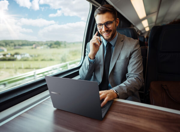 ASUS ExpertBook B5 B5605CC-MBU715X Intel Core Ultra 7 255H Laptop