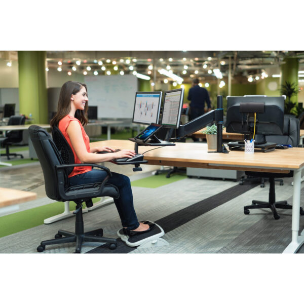 FOOTREST TILT/HEIGHT ADJUSTABLE REST