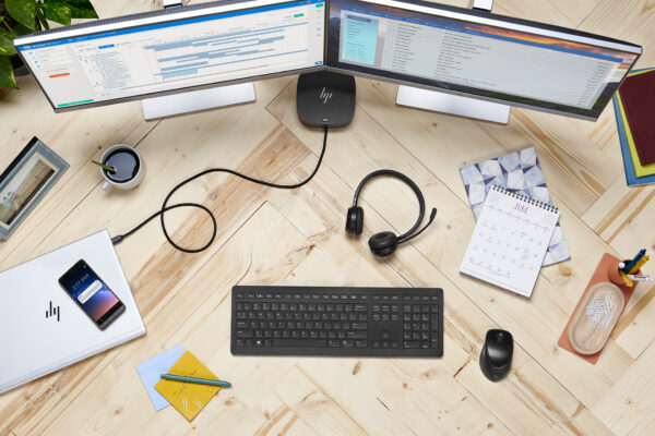 ^HP USB-C DOCK G5