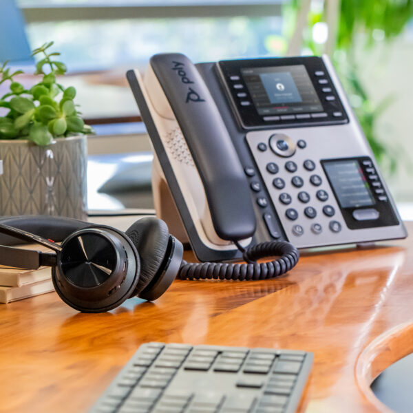POLY EDGE E450 IP PHONE AND POE-E