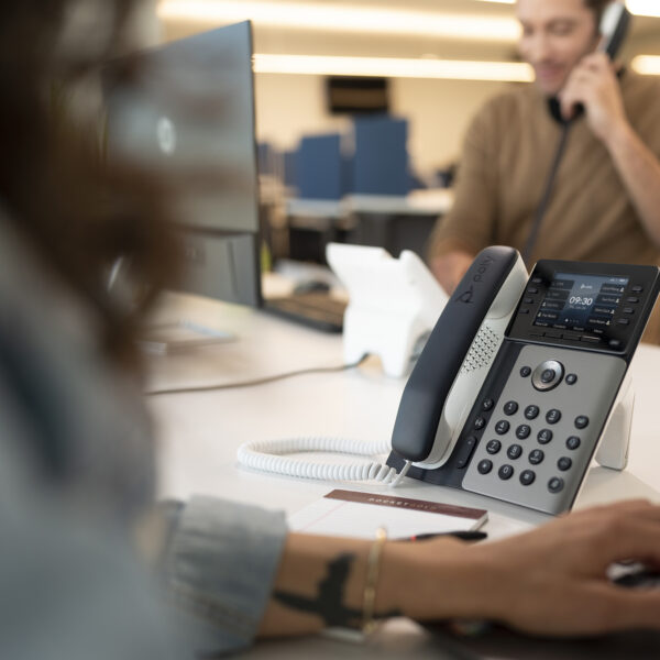 POLY EDGE E320 IP PHONE AND POE-E