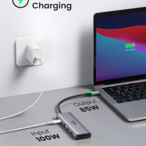 Ugreen 6-in-1 USB-C Hub USB Type-C Silver