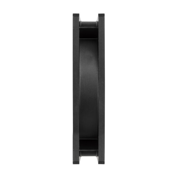 ARCTIC P12 - Pressure-optimised 120 mm Fan ARCTIC P12 - Pressure-optimised 120 mm Fan