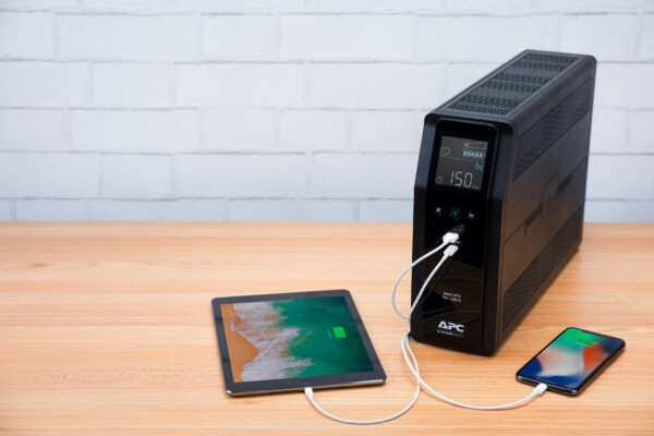APC Back-UPS Pro, 1200VA/720W, Tower, 230V, 8x IEC C13 outlets, Sine APC Back-UPS Pro, 1600VA/960W, Tower, 230V, 8x IEC C13 outlets, Sine Wave, AVR, USB Type A + C ports, LCD, User Replaceable Battery