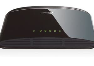 D-Link DES-1005D Unmanaged Fast Ethernet (10/100) Black D-Link DES-1005D Unmanaged Fast Ethernet (10/100) Black