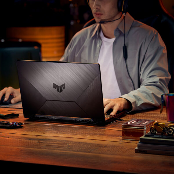 ASUS TUF Gaming A15 FA506NCR-HN015W AMD Ryzen™ 7 7435HS Laptop 39.6 ASUS TUF Gaming A15 FA506NCR-HN015W AMD Ryzen™ 7 7435HS Laptop 39.6
