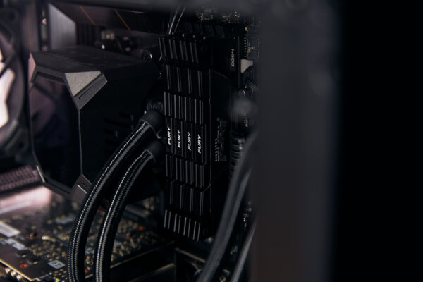 Kingston Technology FURY 32GB 3600MT/s DDR4 CL18 DIMM Renegade Black Kingston Technology FURY 32GB 3600MT/s DDR4 CL18 DIMM Renegade Black