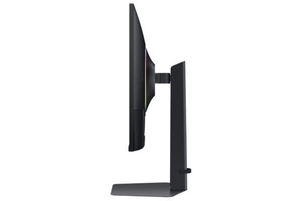 SAMSUNG 32 G70D ODYSSEY GAME MON