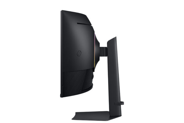 SAMSUNG 40 G75F WUHD 180HZ