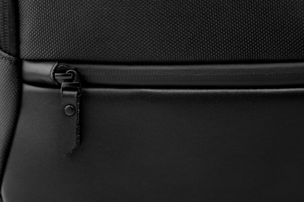 DELL Premier Briefcase 15 PE1520C