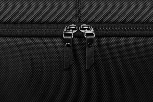 DELL Premier Briefcase 15 PE1520C