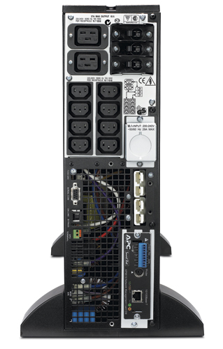 APC Smart-UPS RT 6000VA, 230V, 8x IEC 60320 C13 & 4x IEC Jumpers & 2x IEC 60320 C19 outlets