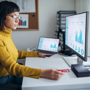 ASUS SimPro Dock 2 Wired Thunderbolt 3 Black, Blue