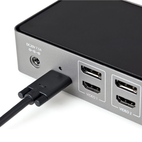 StarTech.com USB-C & USB-A Dock - Hybrid Universal Triple Monitor