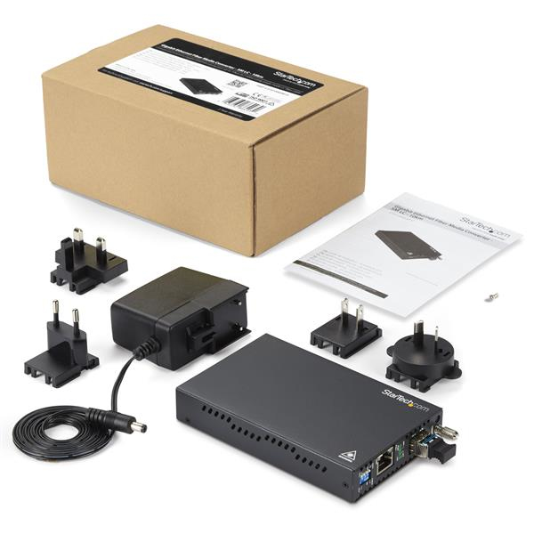 StarTech.com Gigabit Ethernet Copper-to-Fiber Media Converter - SM LC StarTech.com Gigabit Ethernet Copper-to-Fiber Media Converter - SM LC