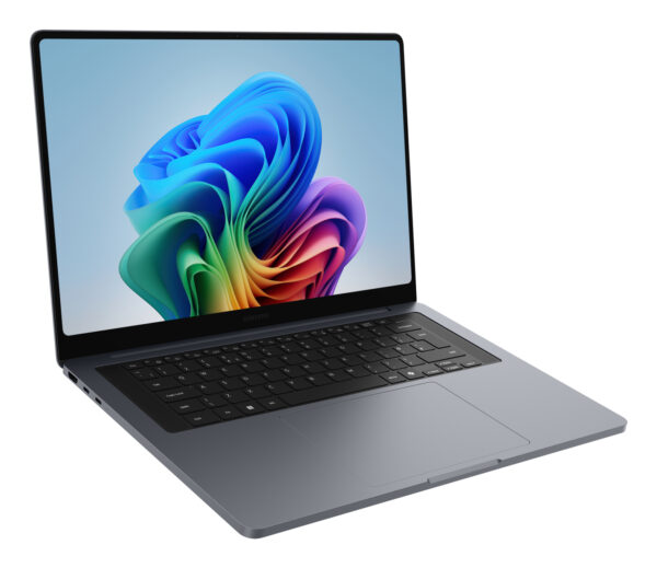 Samsung Galaxy Book6 Ultra (16", Core Ultra 7, 32GB), a Copilot+ PC