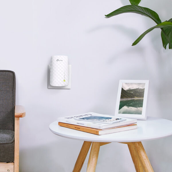 TP-Link AC750 Wi-Fi Range Extender TP-Link AC750 Wi-Fi Range Extender
