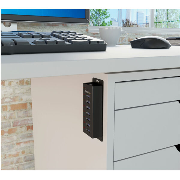 StarTech.com 7-Port USB 3.0 Hub - Desktop or Wall-Mountable Metal