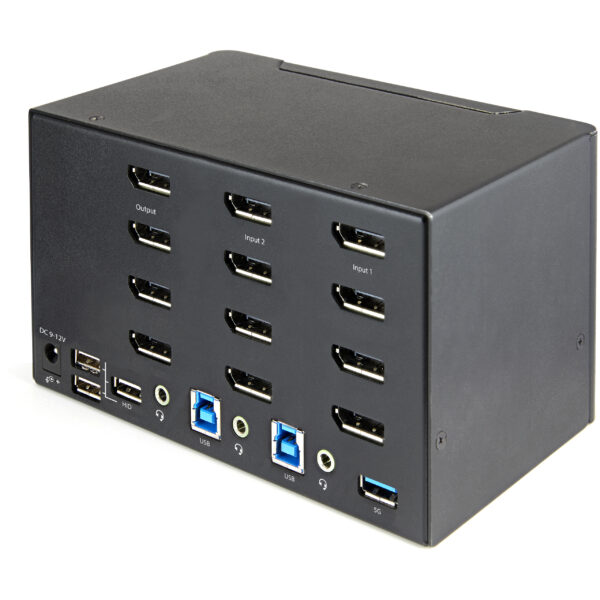 StarTech.com 2 Port Quad Monitor DisplayPort KVM Switch - 4K 60Hz UHD StarTech.com 2 Port Quad Monitor DisplayPort KVM Switch - 4K 60Hz UHD