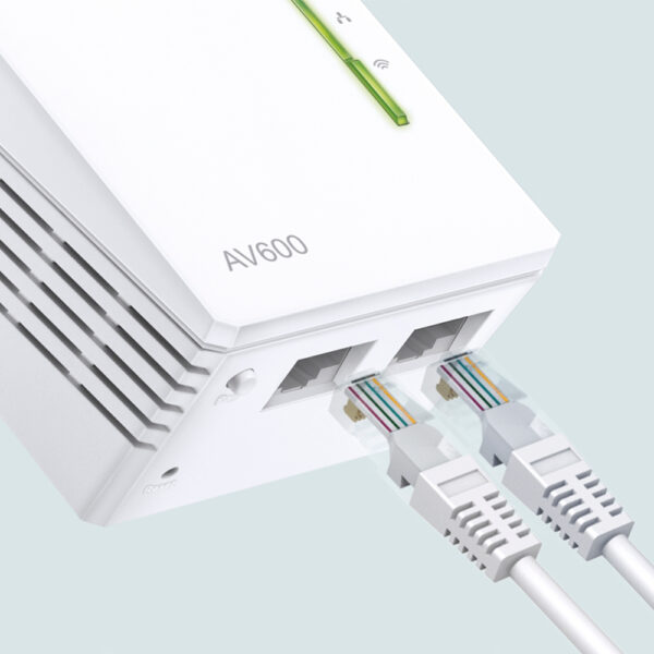 TP-Link Powerline 600 Wi-Fi Powerline Extender TP-Link Powerline 600 Wi-Fi Powerline Extender
