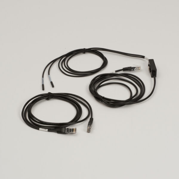 APC NetShelter Rack PDU Advanced Three Temperature and Humidity Sensor
