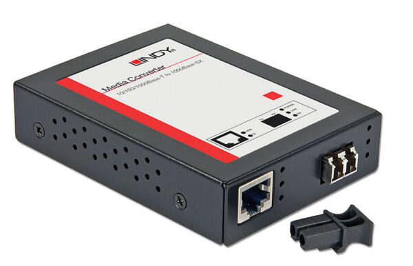 3996377_5975626826.jpg Lindy MediaConverter MultiMode LC GE