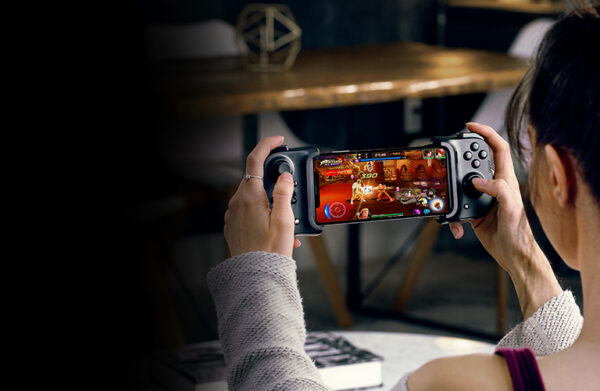 iPhone Game Controller - Razer Kishi | Razer United States