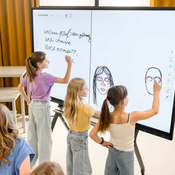 i3CONNECT Elm 2 86-inch 4K Interactive Display